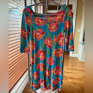 Lilly Pulitzer size Small floral dress with 3/4 length sleeves